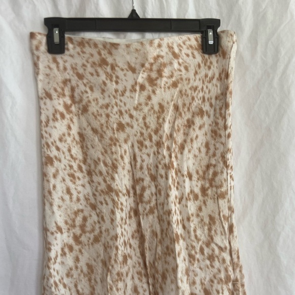 J Crew Y2K Animal Print Slip Skirt with Side slits Beige/White Size Small - Picture 9 of 15